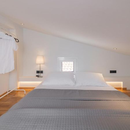 Minimal Loft With Sea View Over Zakynthos Harbor! المظهر الخارجي الصورة
